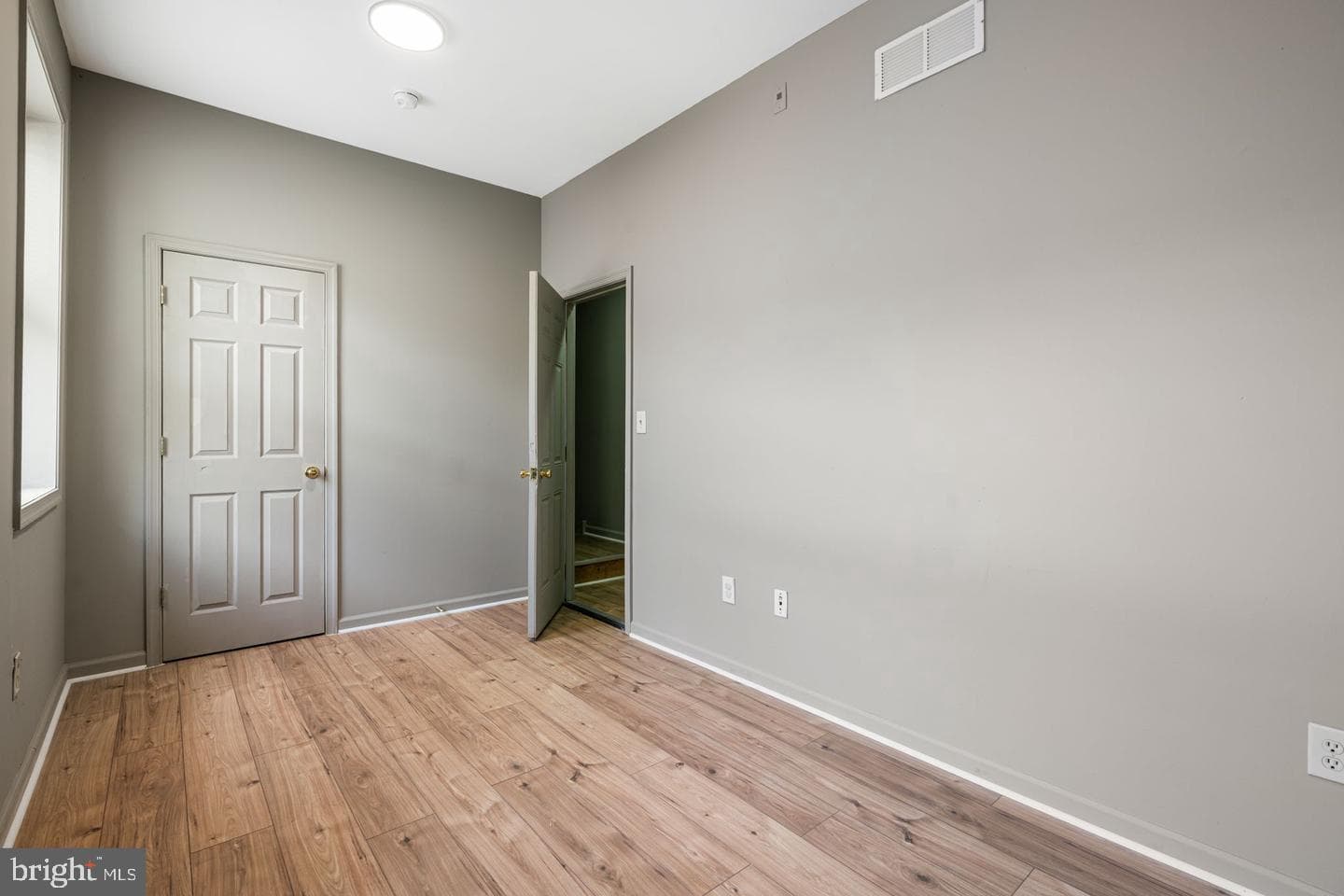 1531 W Norris Street photo 34