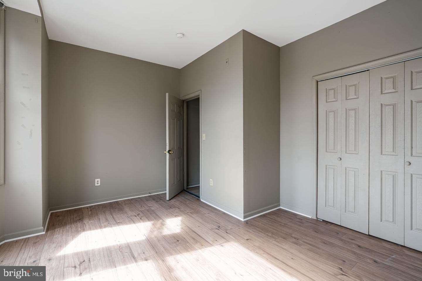 1531 W Norris Street photo 5