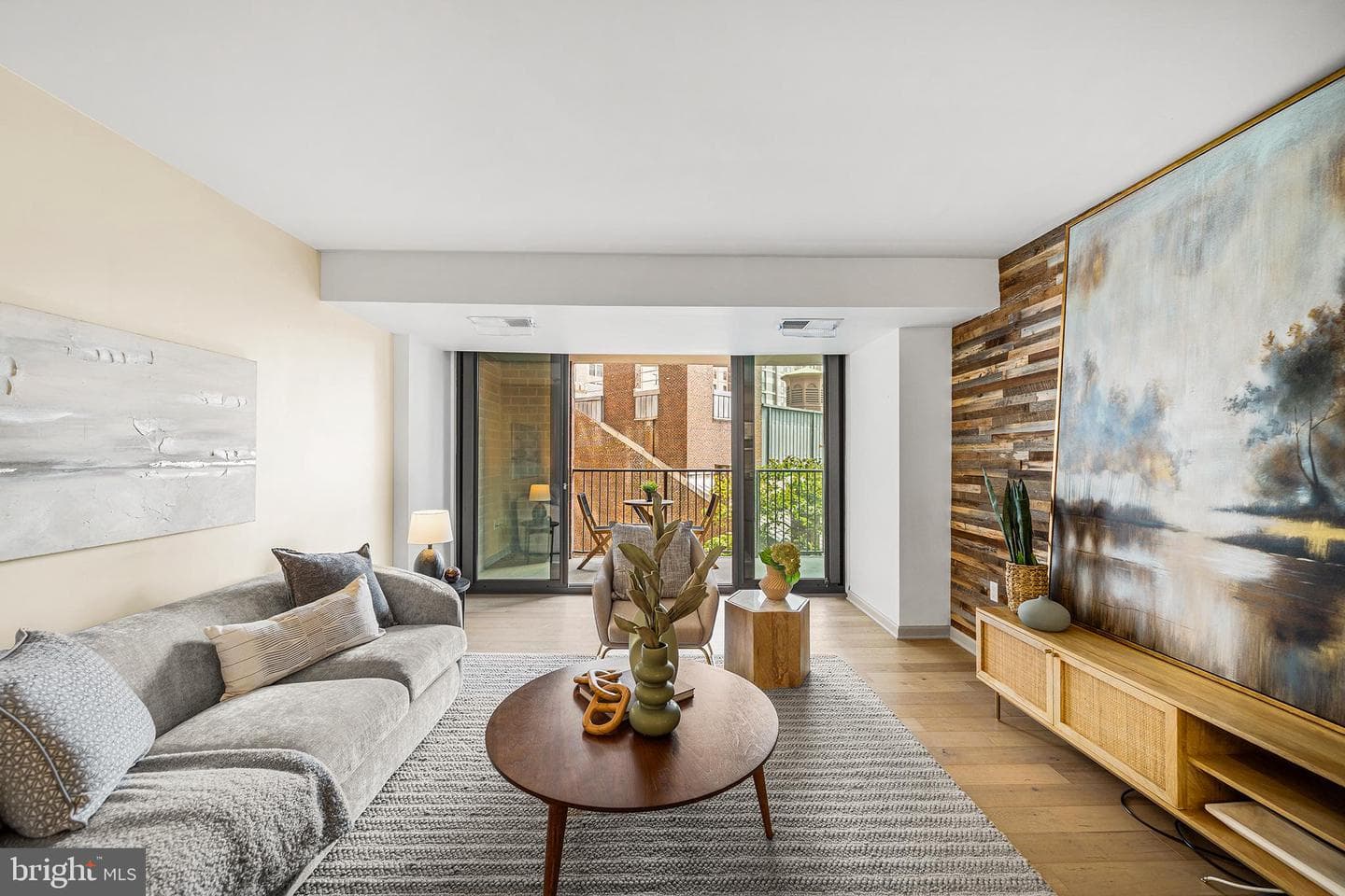 1420 Locust Street #7n photo 5