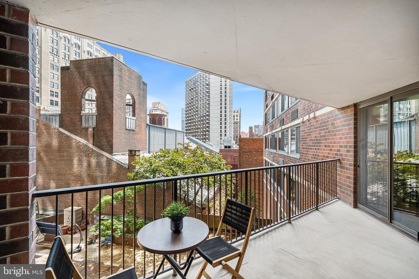 1420 Locust Street #7n photo 9