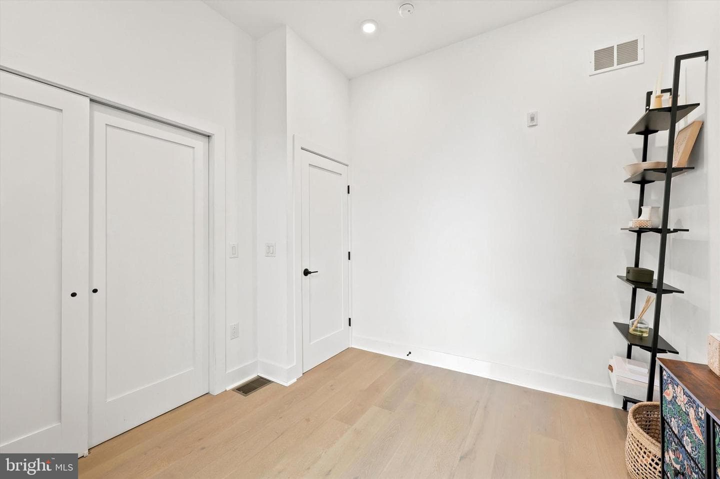 1621 Bainbridge Street #6 photo 29