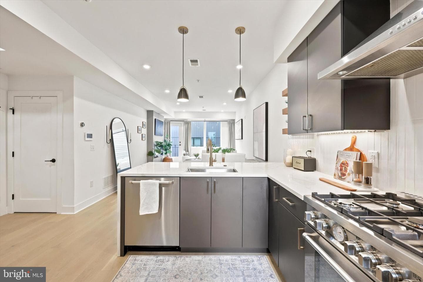 1621 Bainbridge Street #6 photo 6