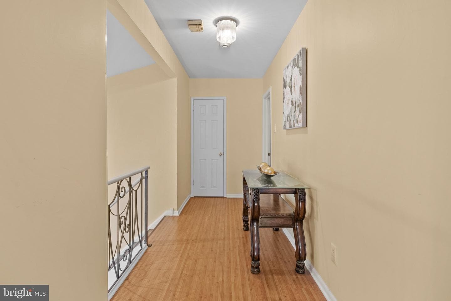 142 Greycourt Road photo 20