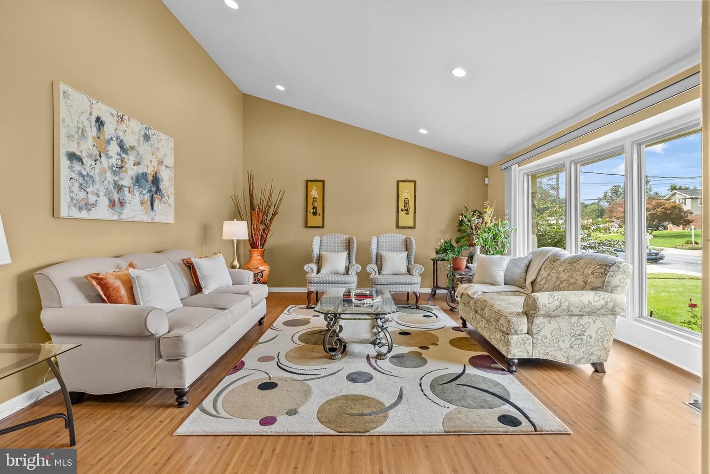 142 Greycourt Road photo 5