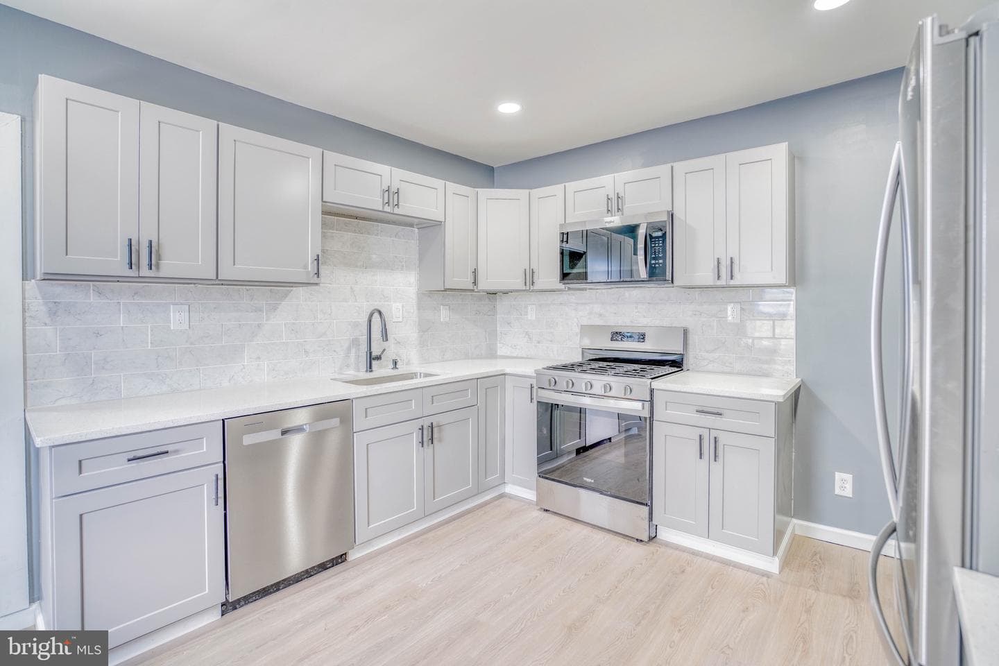 3601 Rhawn Street photo 10