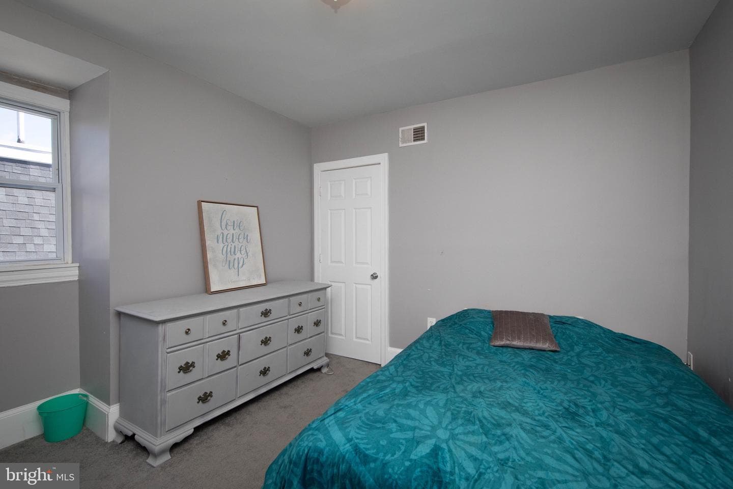 309 W Earlham Terrace photo 17
