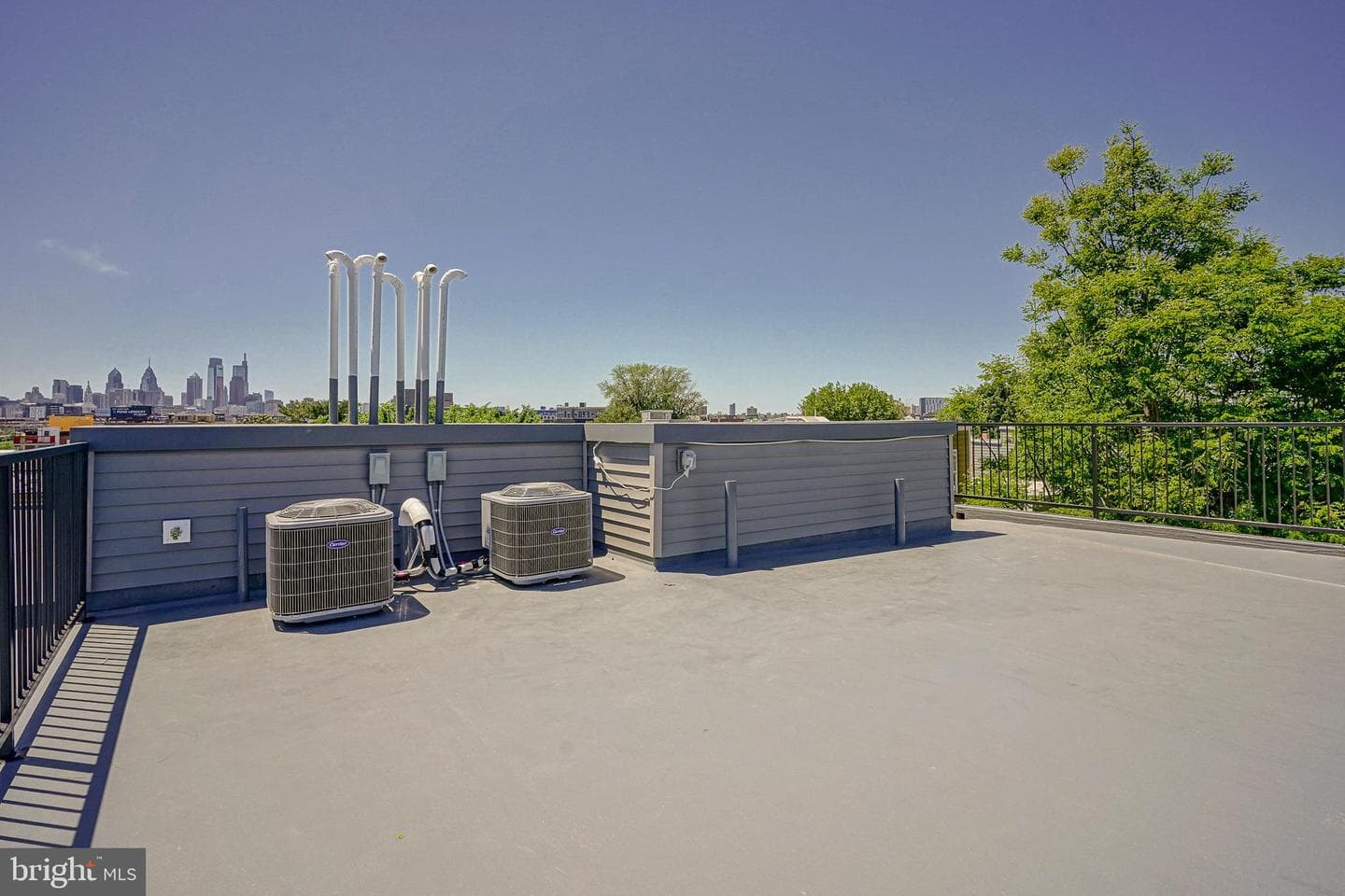 1102 E Columbia #lot D1 photo 21