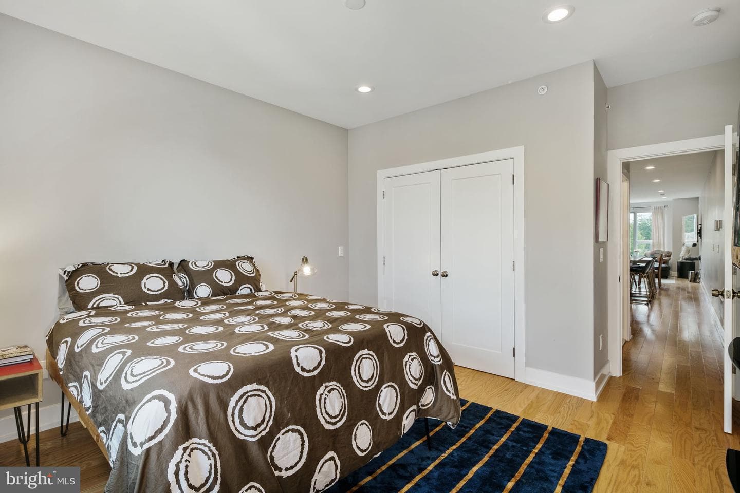 2711 W Jefferson Street #2 photo 20