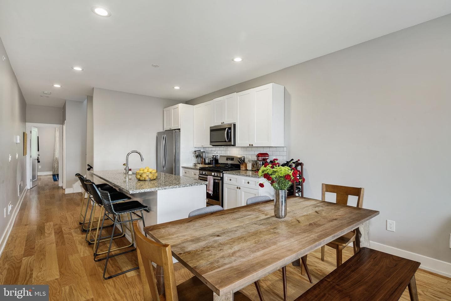 2711 W Jefferson Street #2 photo 6