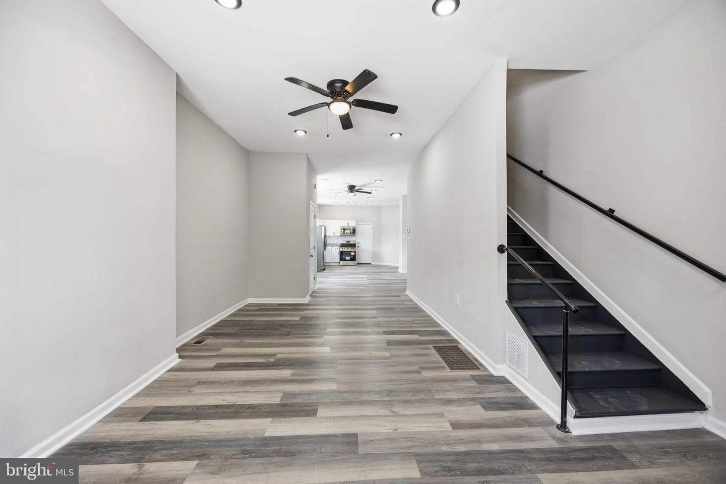 263 W Duval Street photo 4