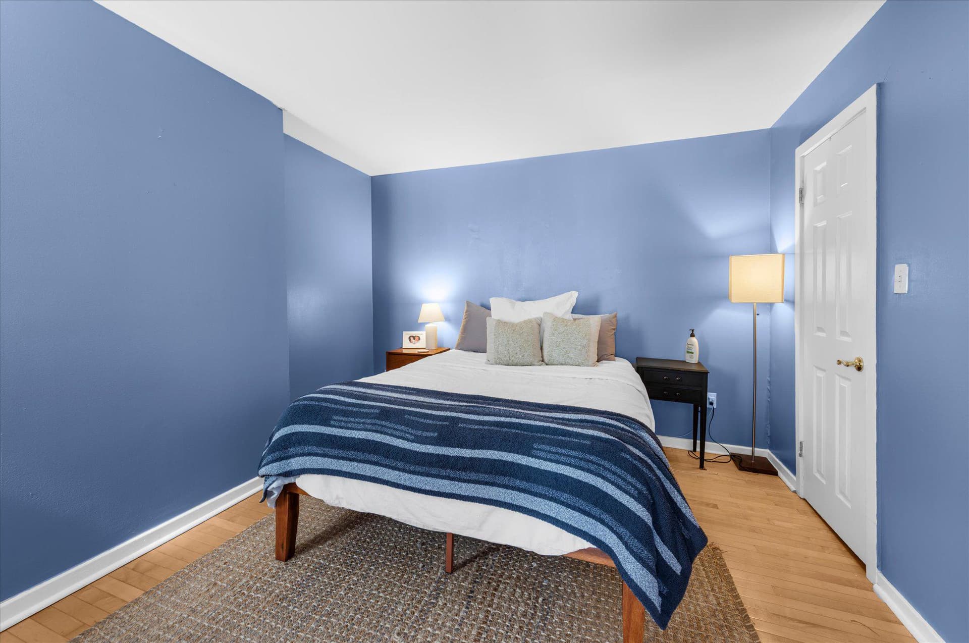 1901 Green Street #9 photo 7