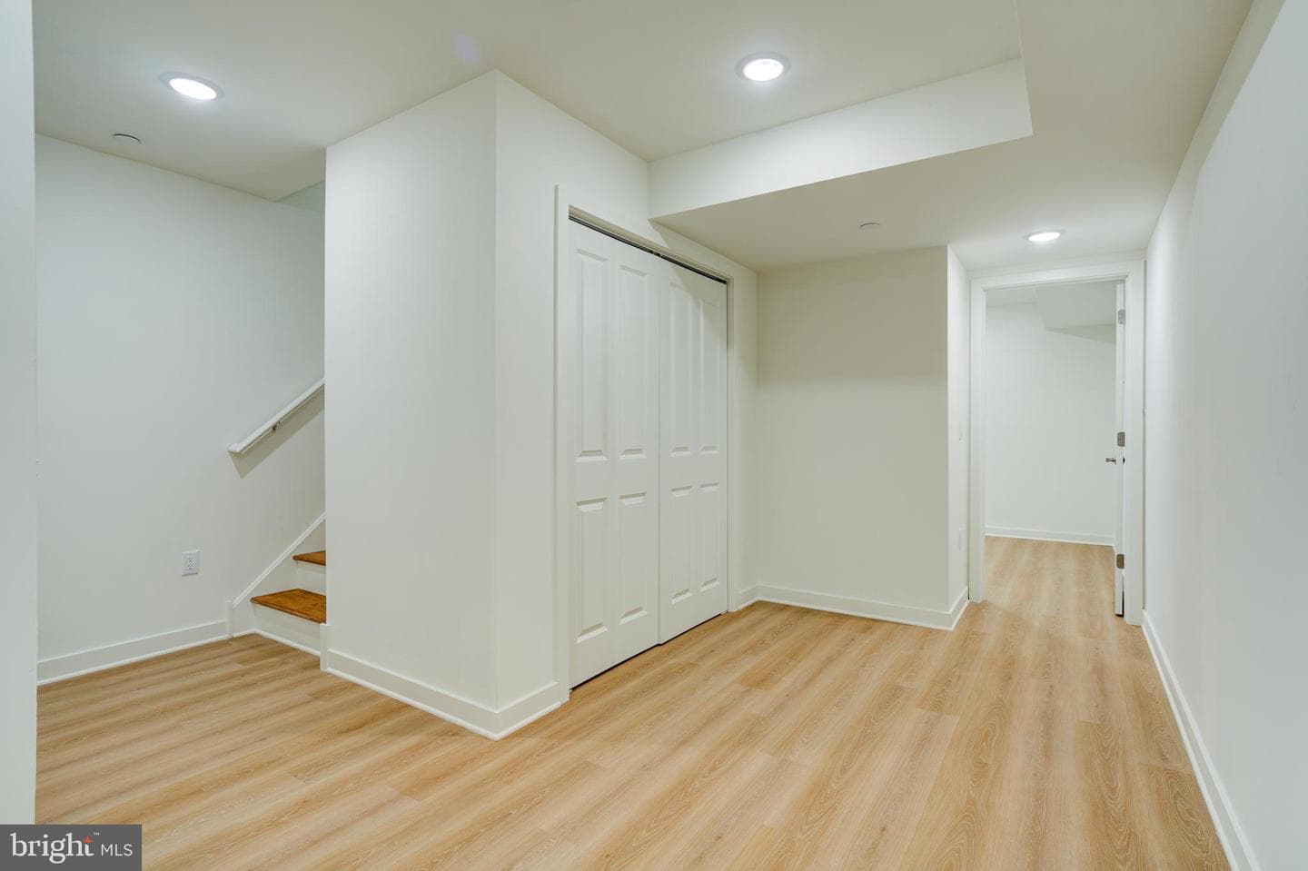 2480 Emerald Street photo 12