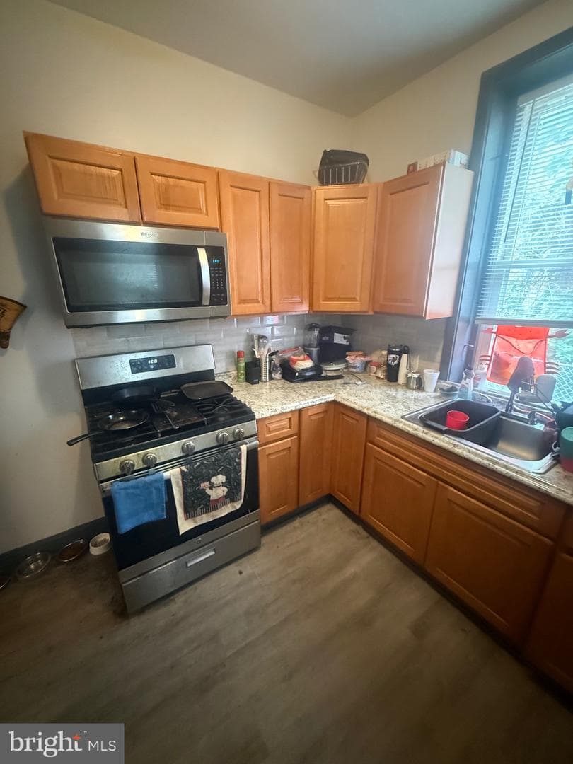 62 N Farson Street photo 7