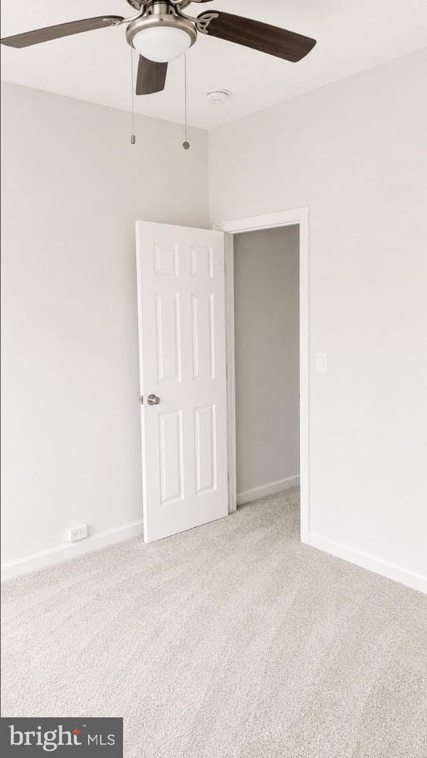 2515 N Douglas Street photo 12
