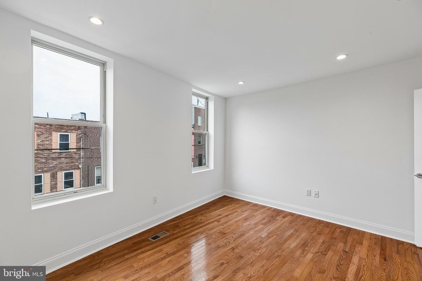 1818 S 4th Street photo 30