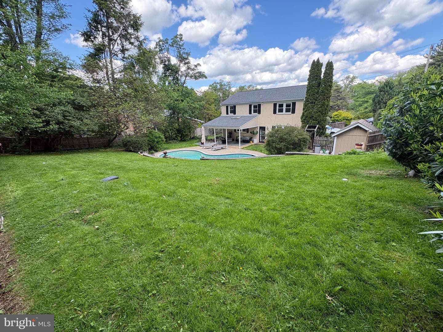 8720 Stenton Avenue photo 12