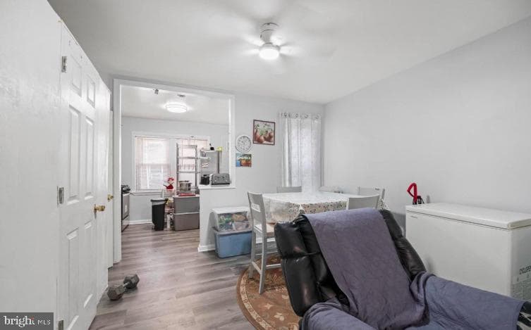 4756 Vista Street photo 4