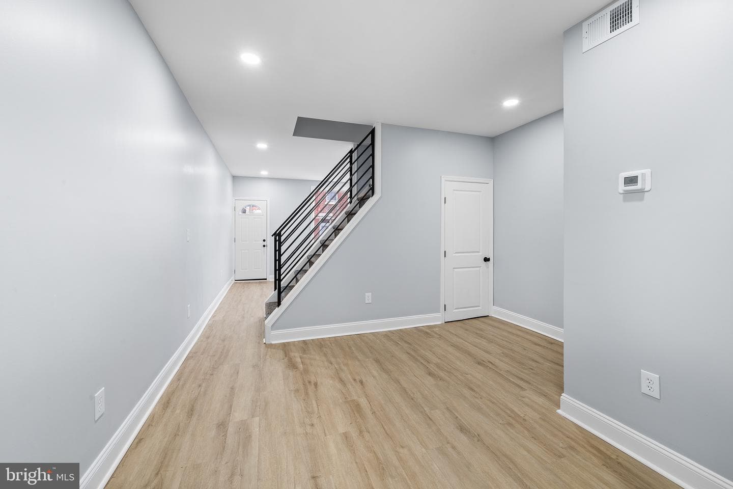 5030 Tacoma Street photo 5