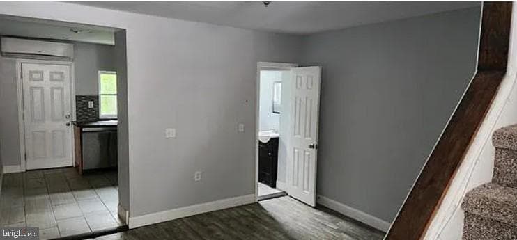 5009 Tacoma Street photo 3