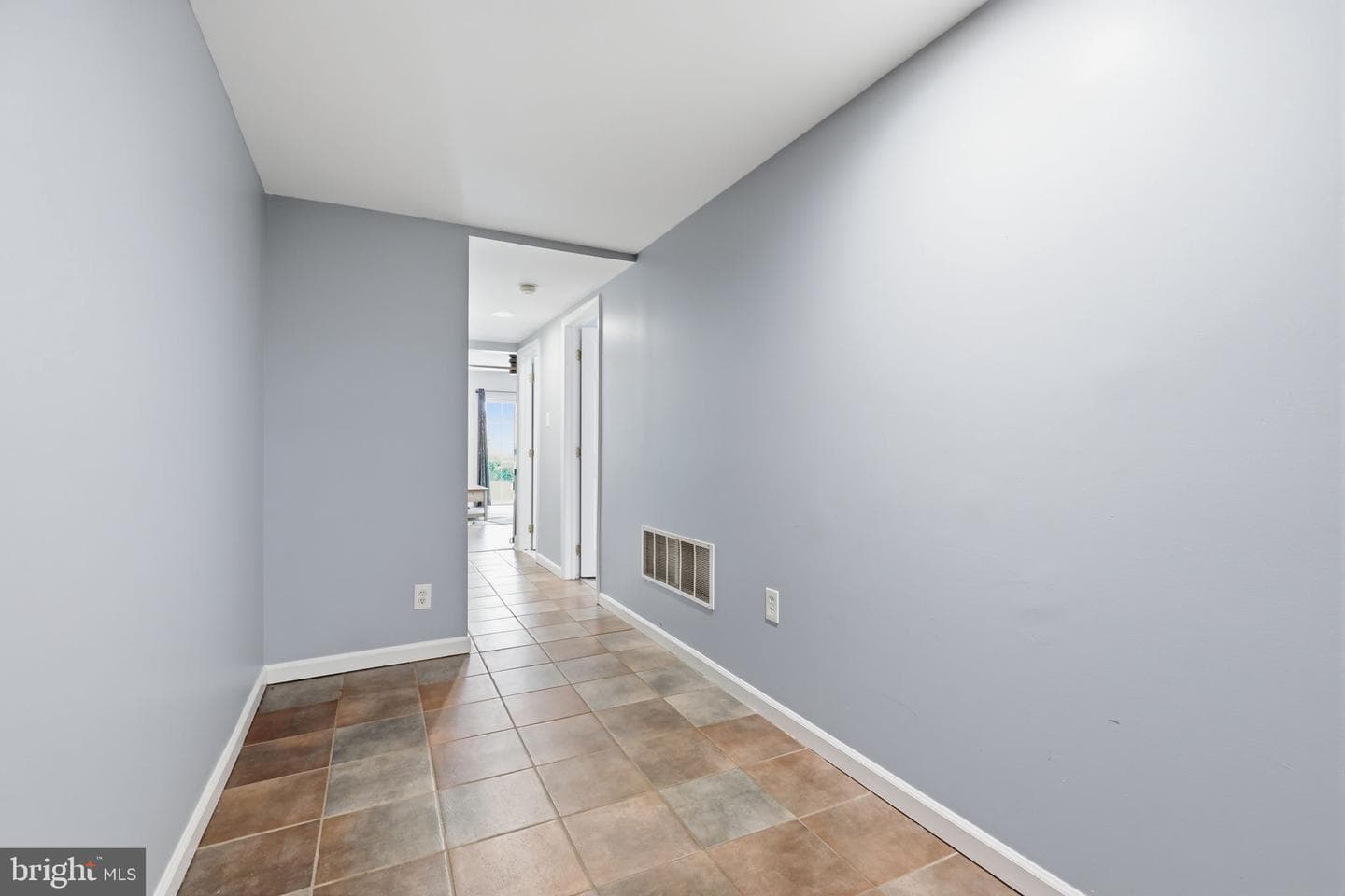 9223 Marsden Street photo 20