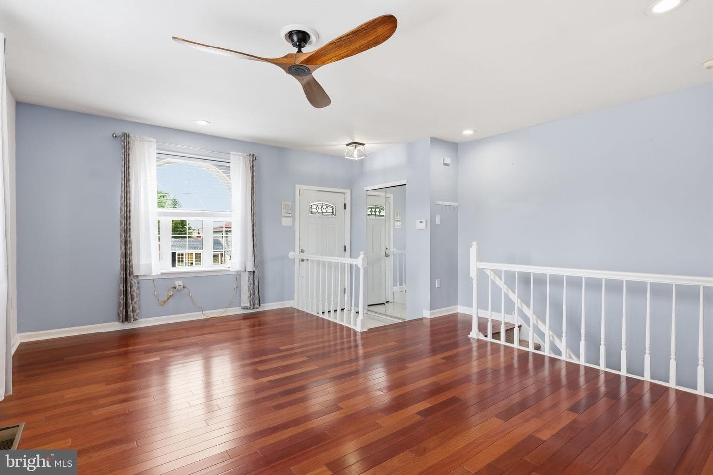 9223 Marsden Street photo 7