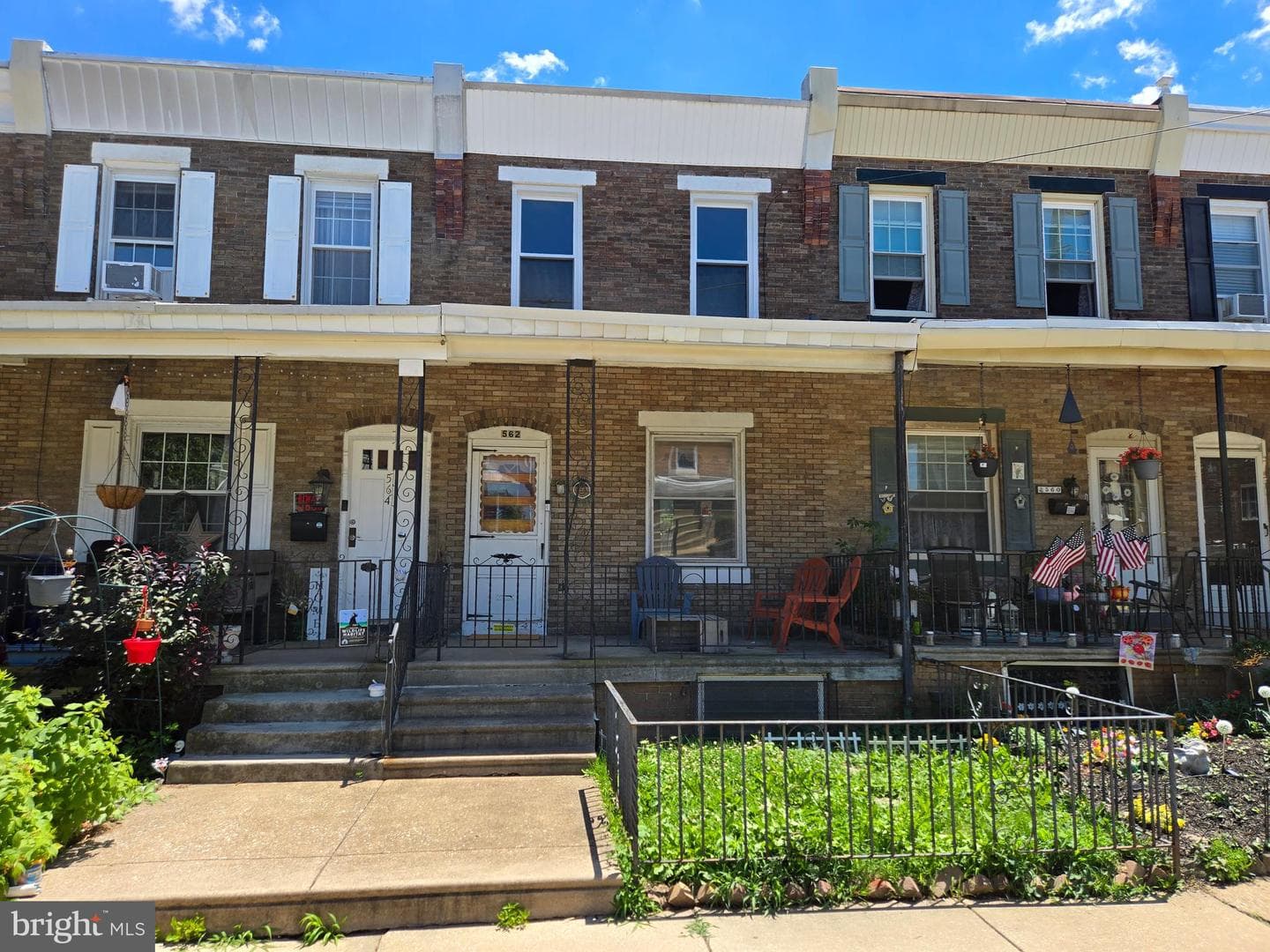 562 Martin Street