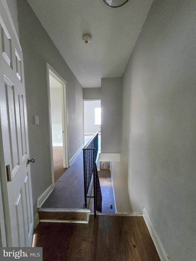 1721 N Lecount Street photo 13