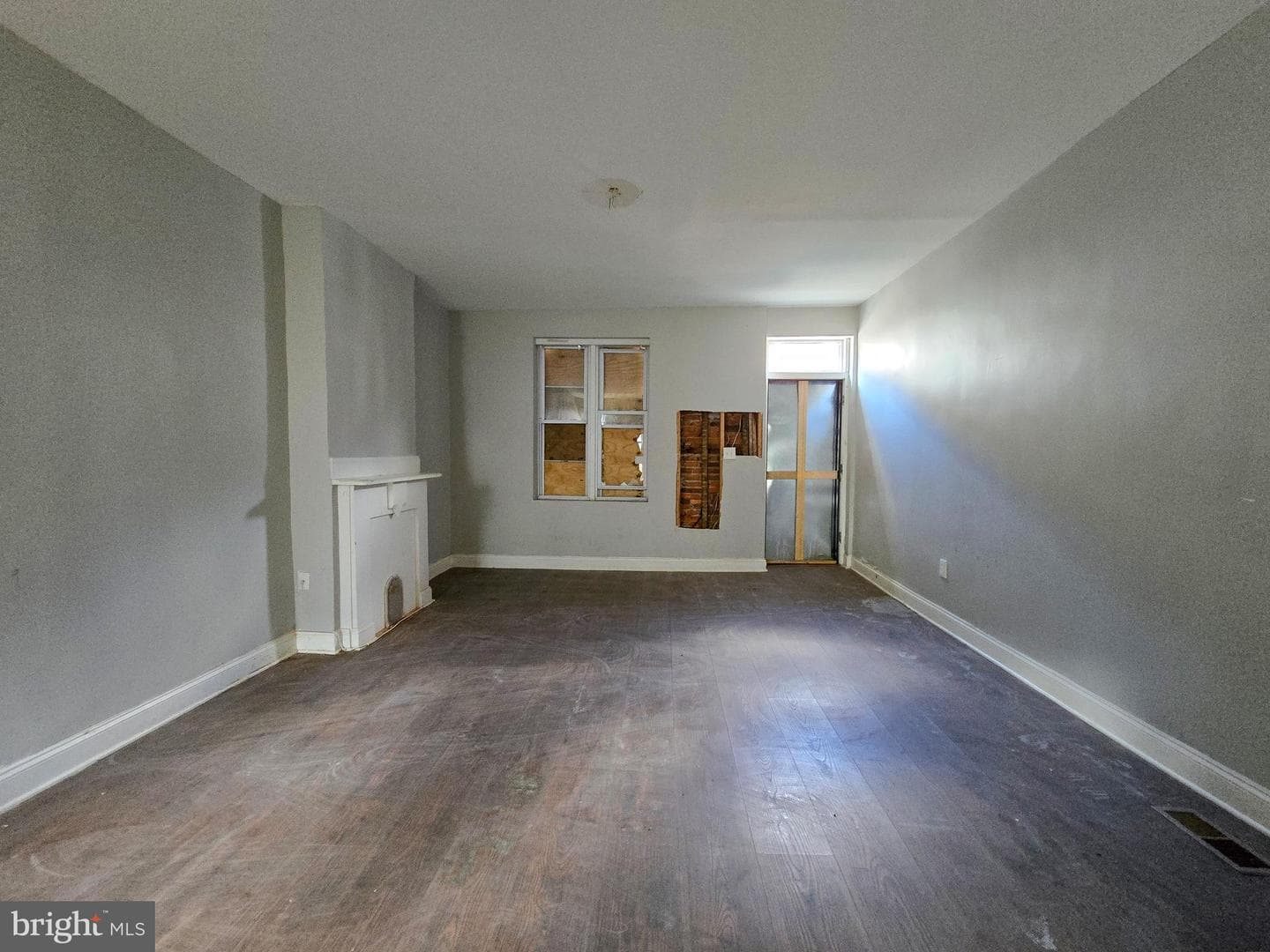1721 N Lecount Street photo 3