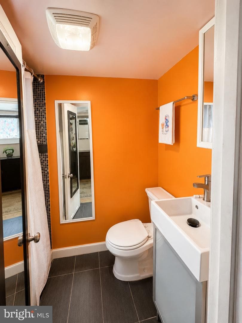 149 Shurs Lane photo 22