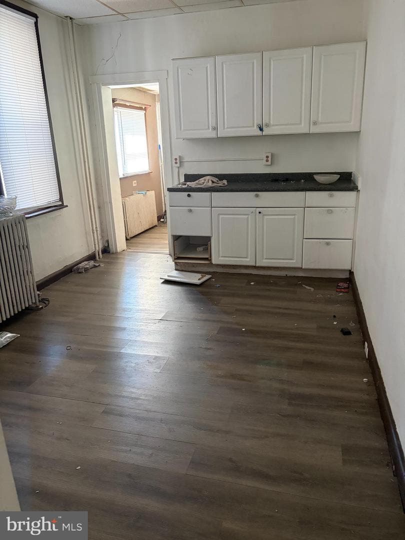 814 E Thayer Street photo 4