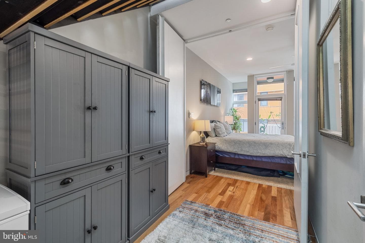 151 W Laurel Street #a photo 20