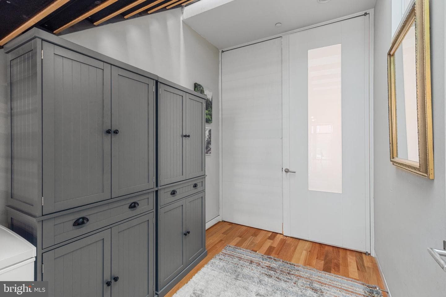 151 W Laurel Street #a photo 22