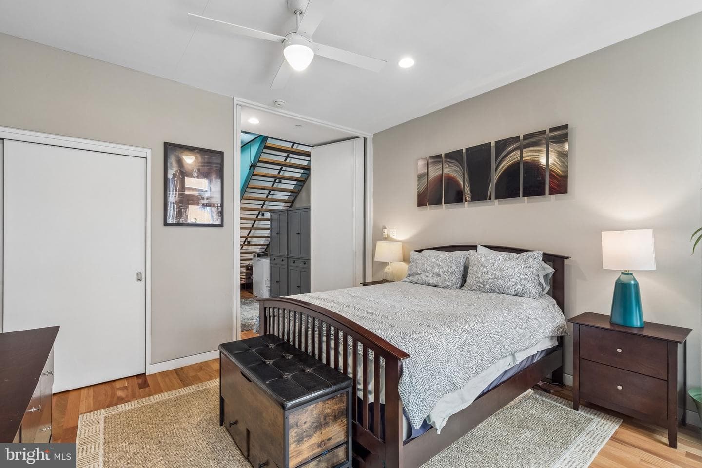 151 W Laurel Street #a photo 23