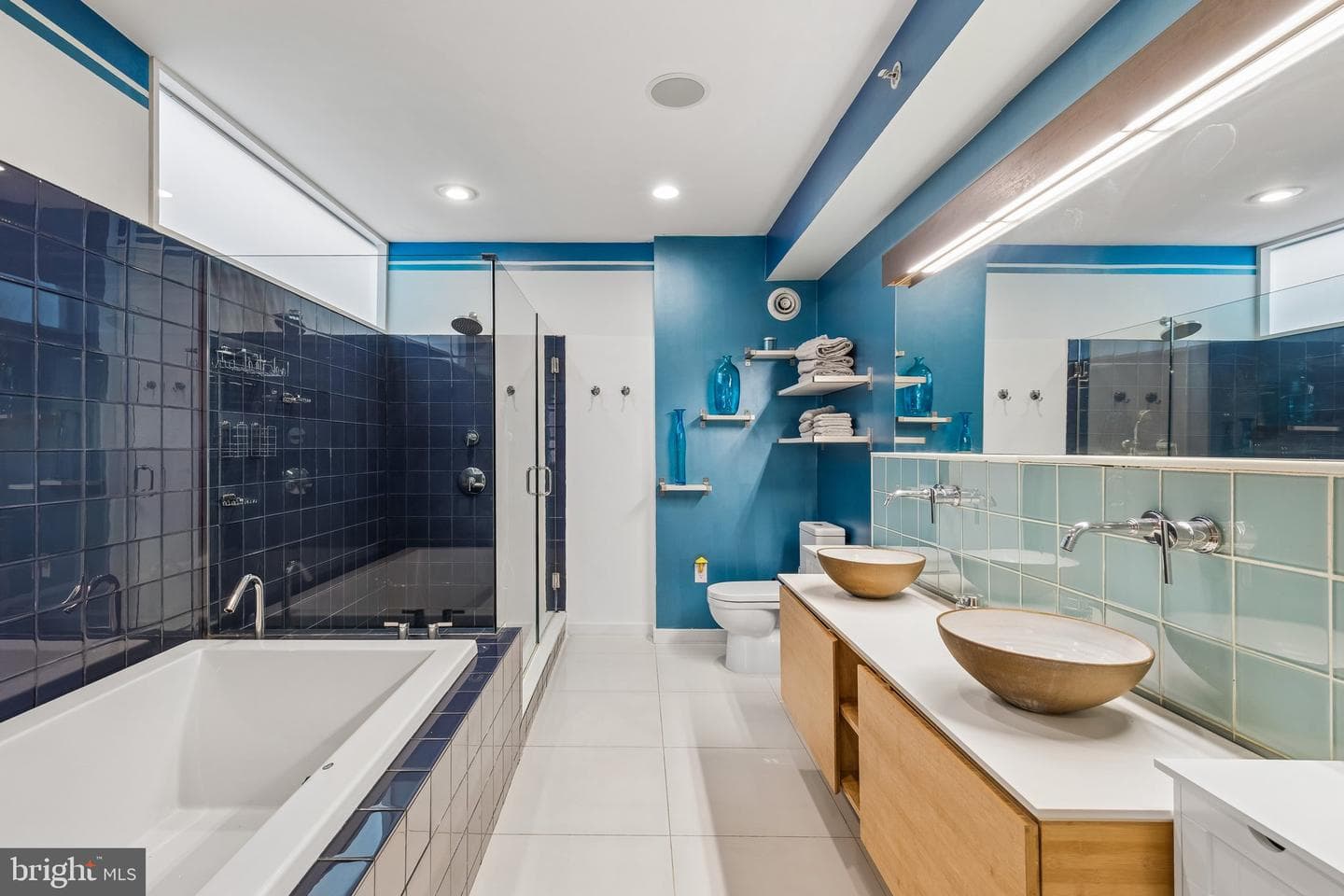 151 W Laurel Street #a photo 37