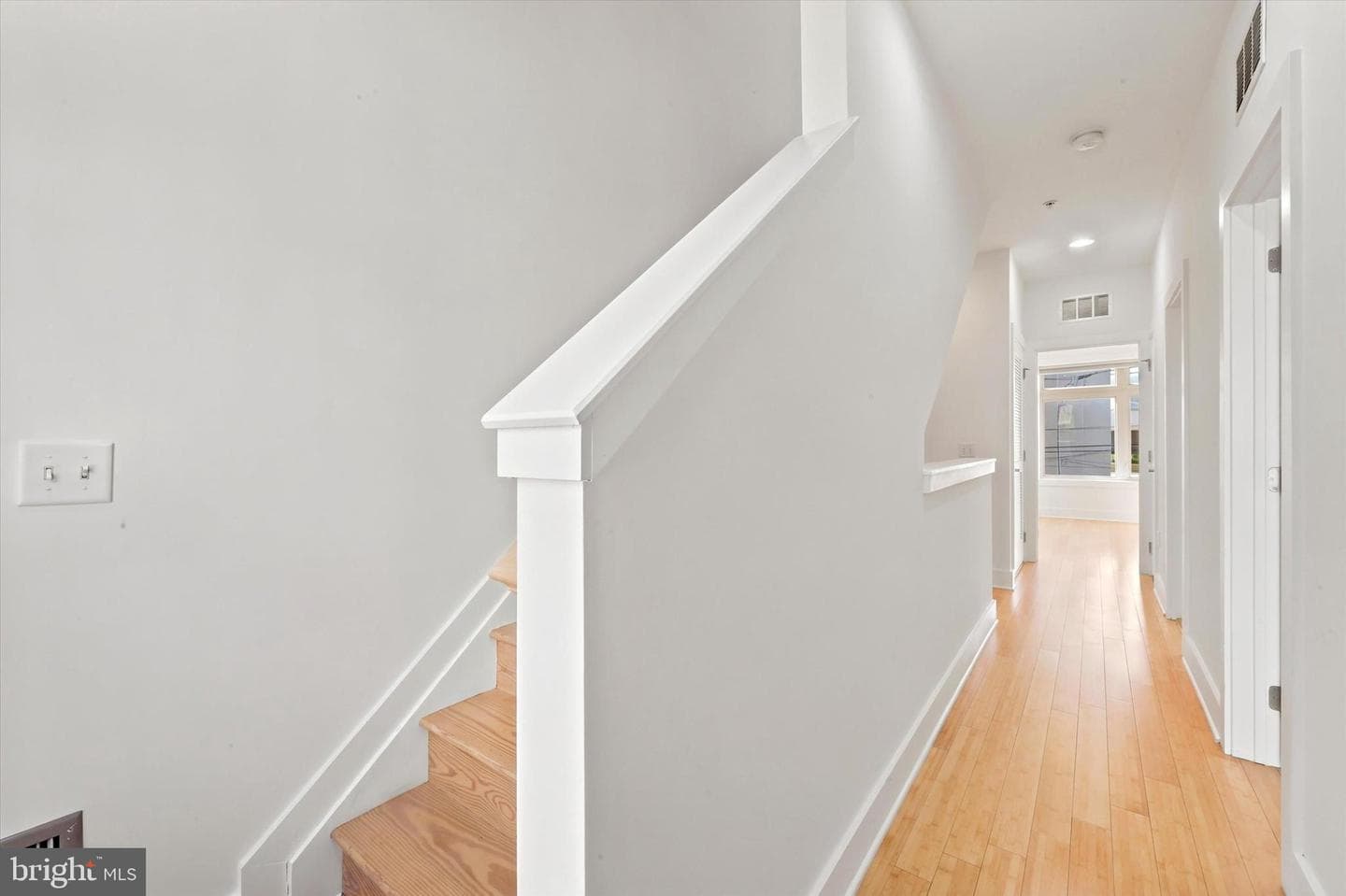 2544 Salmon Street photo 22