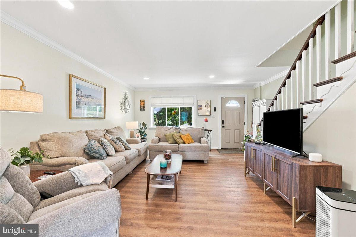 3610 Gypsy Lane photo 8