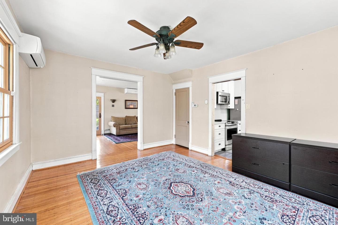140 Overhill Avenue photo 14