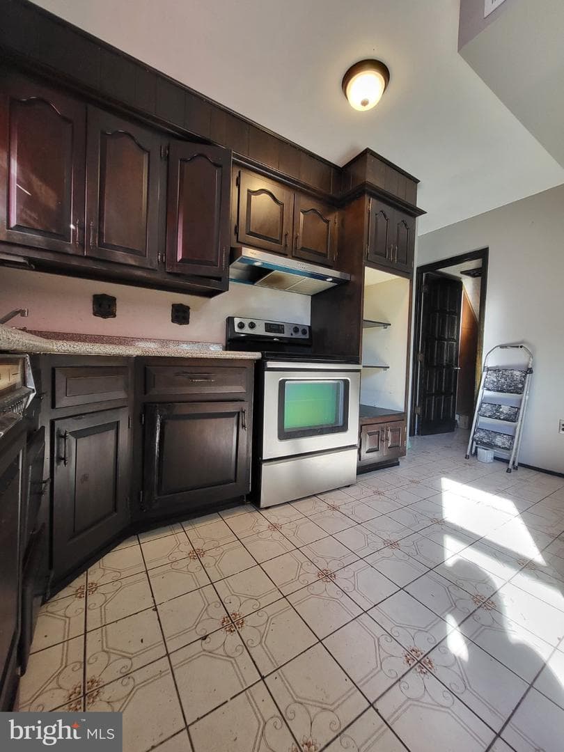 6004 Shisler Street photo 10