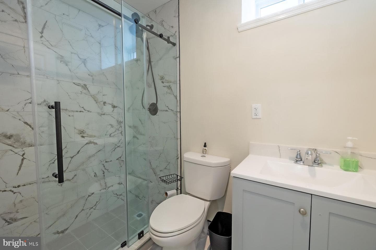 621-625 Gilham Street photo 30