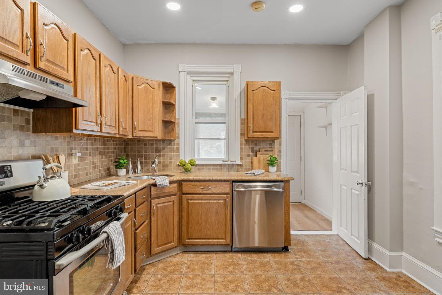 4027 Pechin Street photo 12