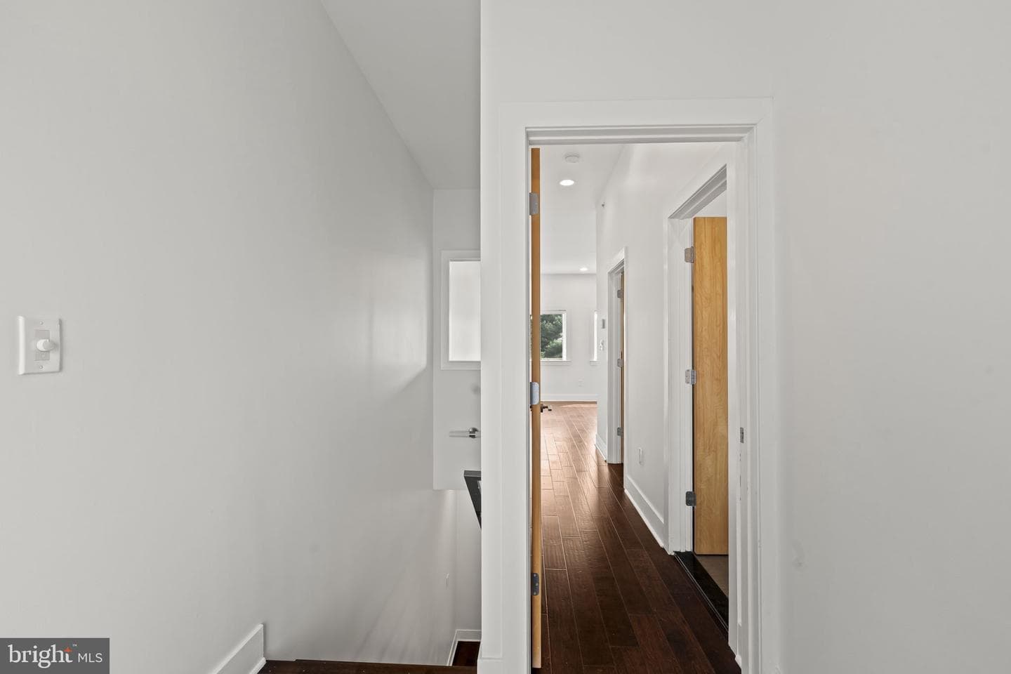 1220 Crease Street photo 20