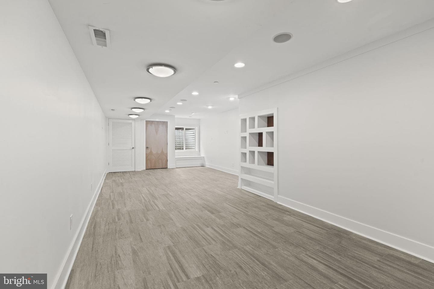 1220 Crease Street photo 30