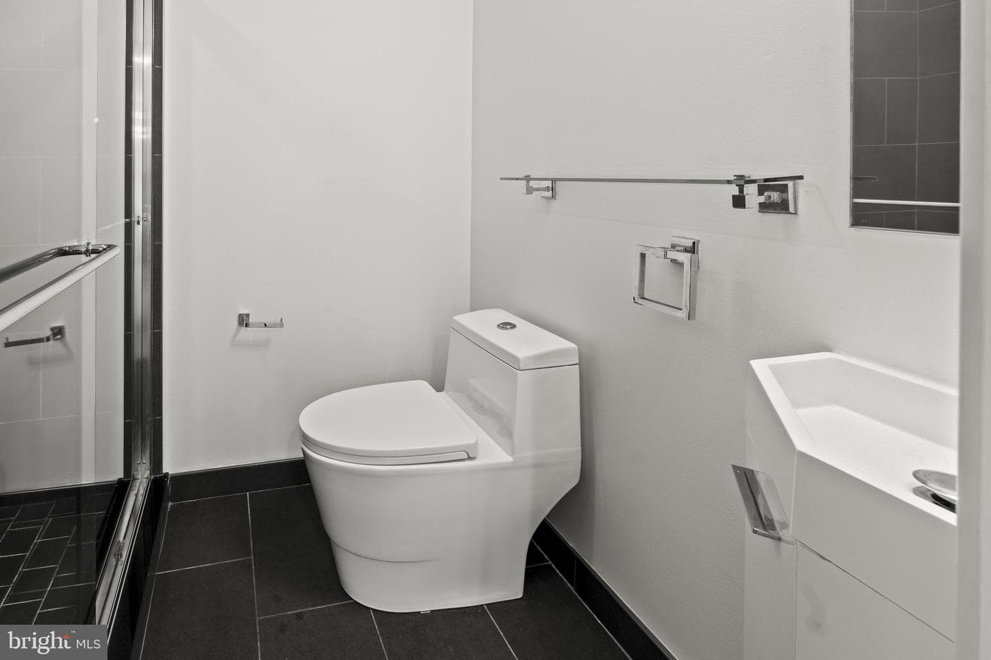 1220 Crease Street photo 40