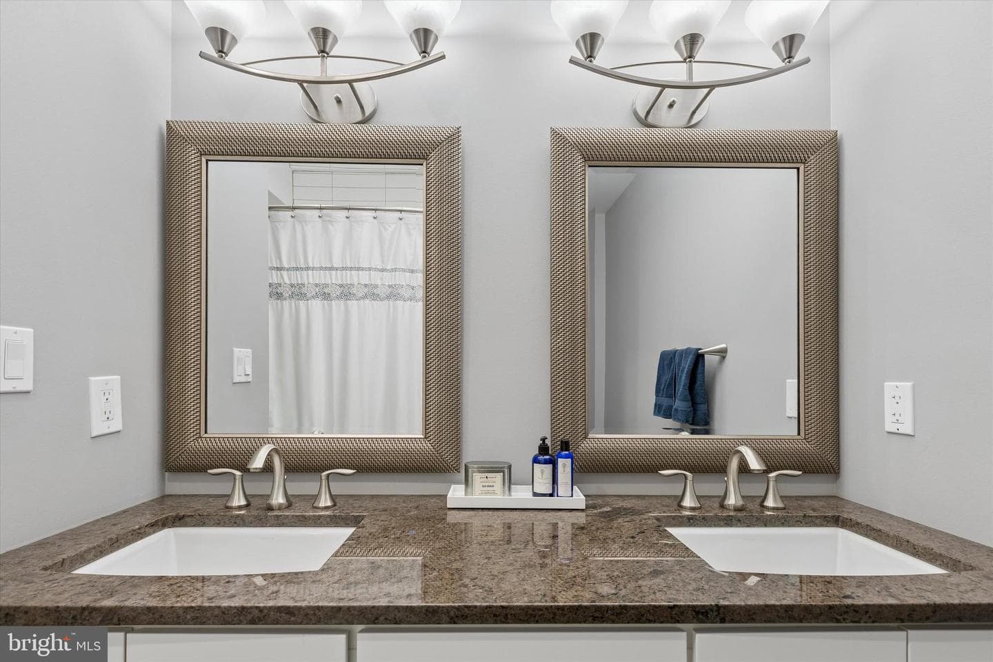 216 Wendover Street photo 22
