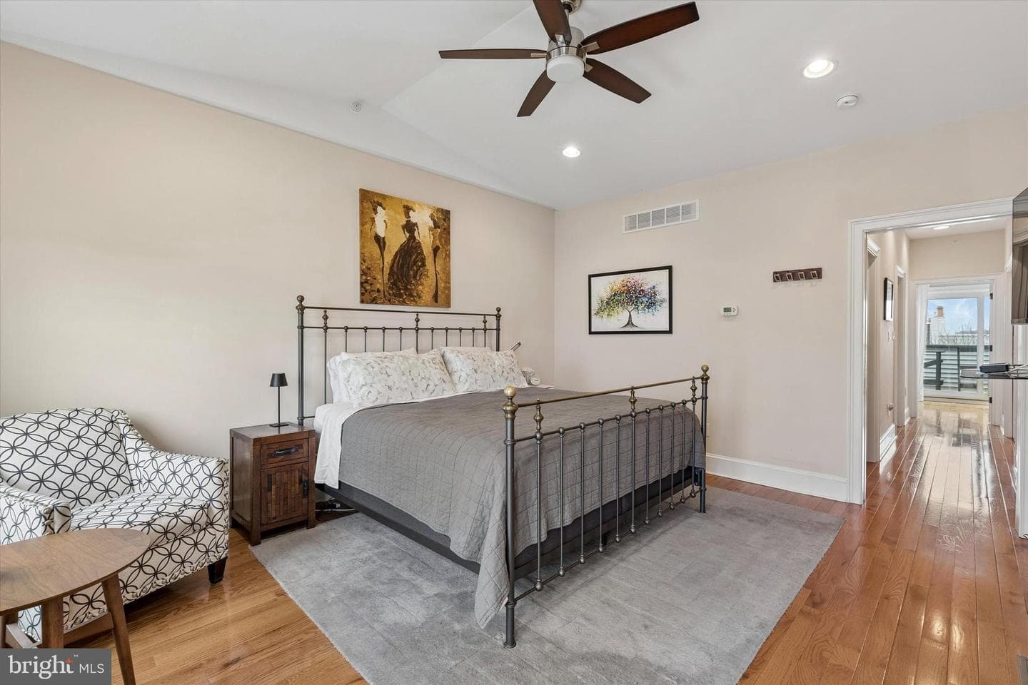 216 Wendover Street photo 27