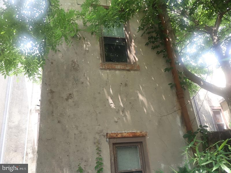 969 N Randolph Street photo 3