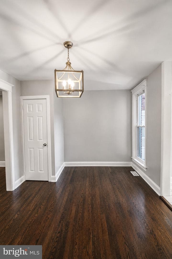 866 Anchor Street photo 10