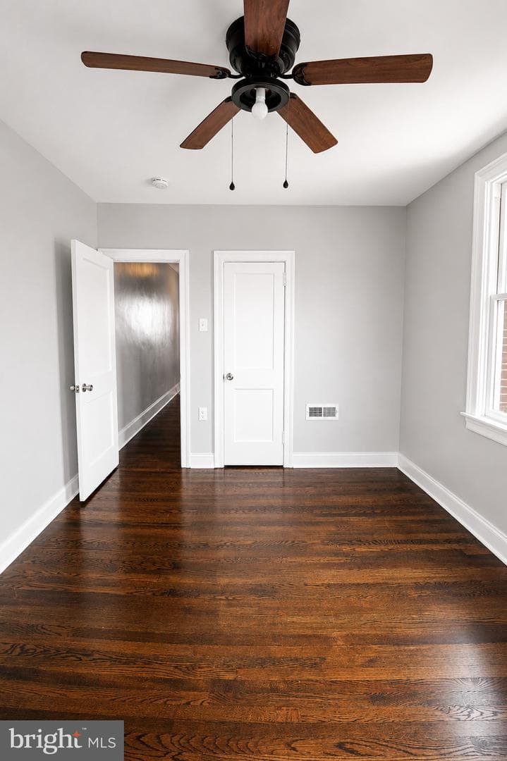 866 Anchor Street photo 23