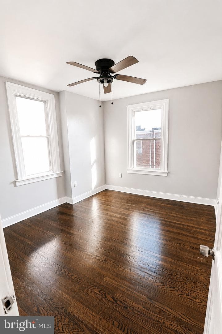 866 Anchor Street photo 24