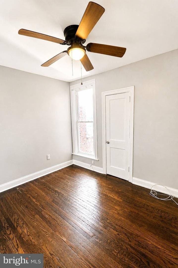 866 Anchor Street photo 25